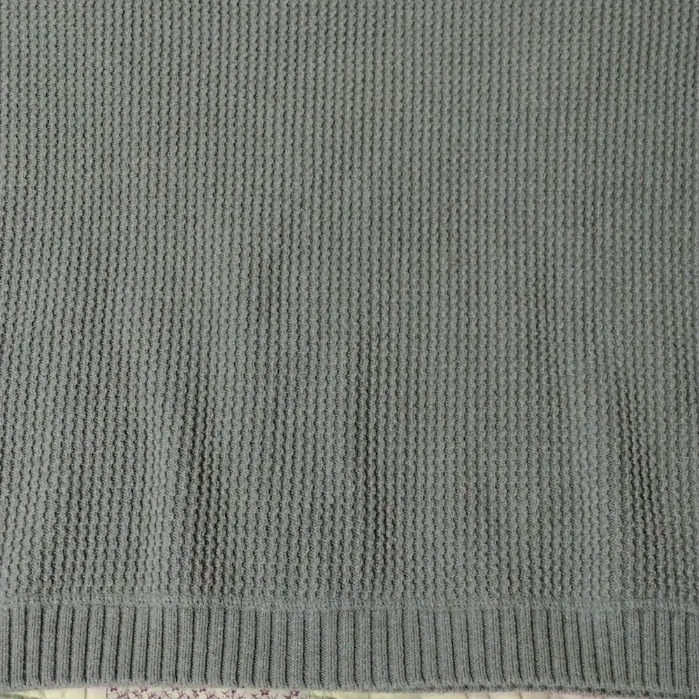 Eddie‎ Bauer Men's 3 Button Light Olive Green Sweater - Picture 3 of 12
